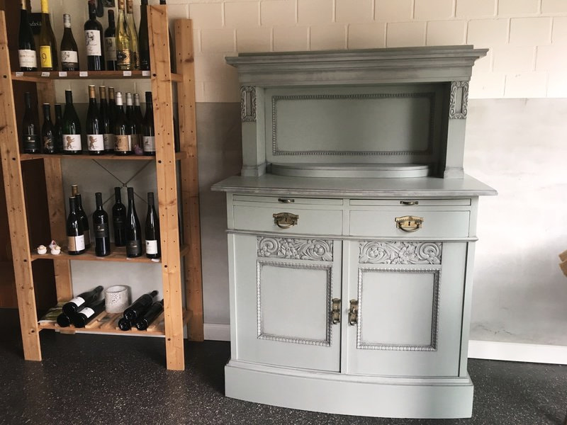 Buffet – Salbeigrau